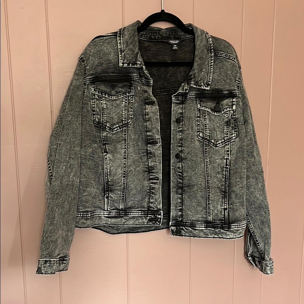 Simply Vera Wang denim jacket